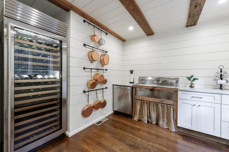 360 Argonne Drive NW