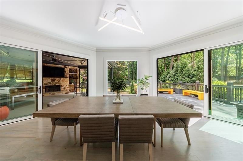 3117 W Roxboro Road NE