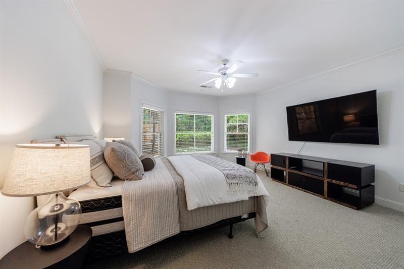 3117 W Roxboro Road NE