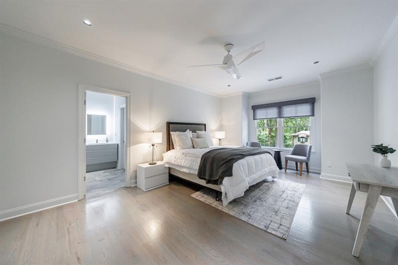 3117 W Roxboro Road NE