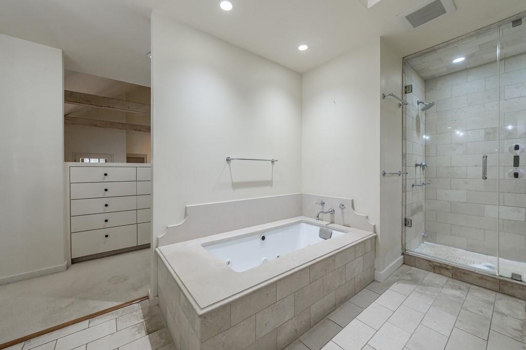 3990 Randall Mill Road NW