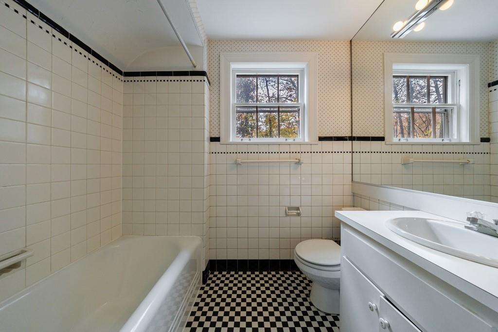 3990 Randall Mill Road NW