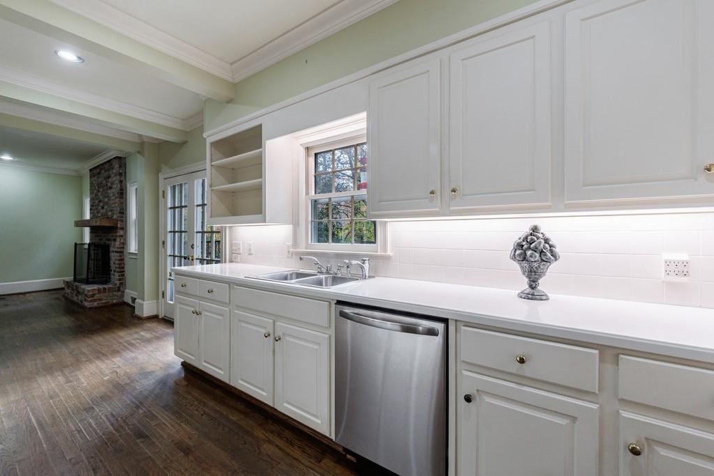 3990 Randall Mill Road NW