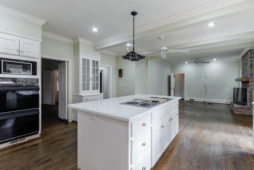 3990 Randall Mill Road NW