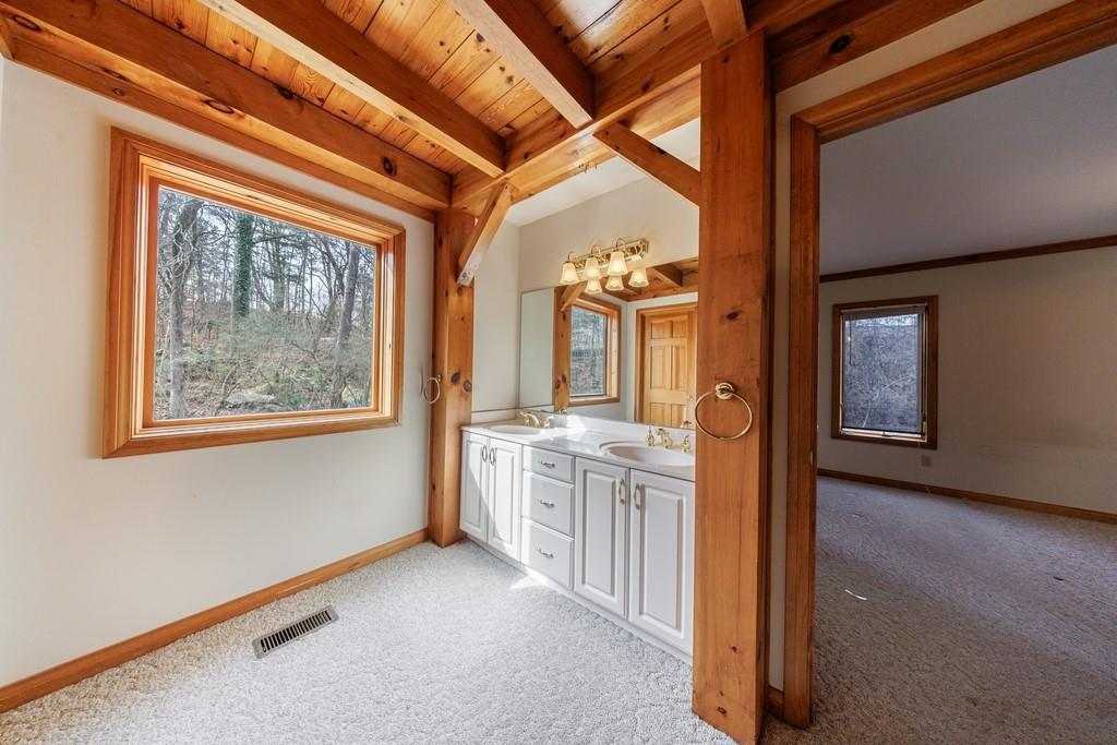 4334 Orchard Valley Drive SE