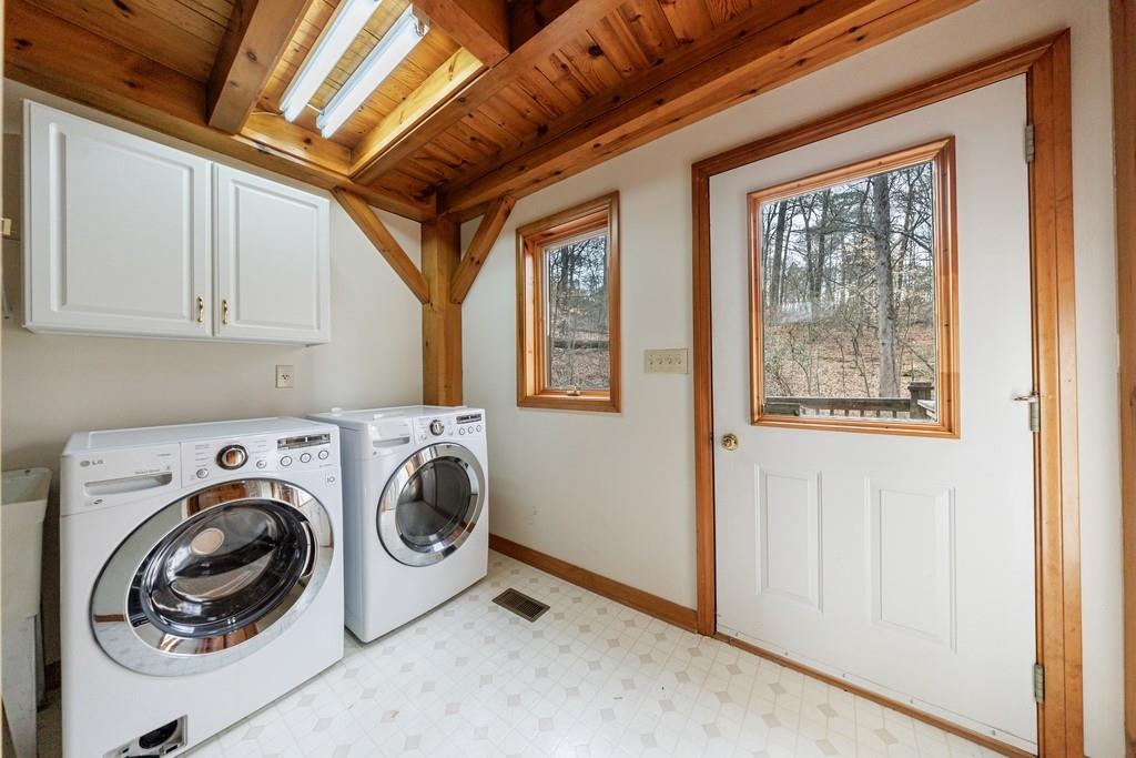 4334 Orchard Valley Drive SE