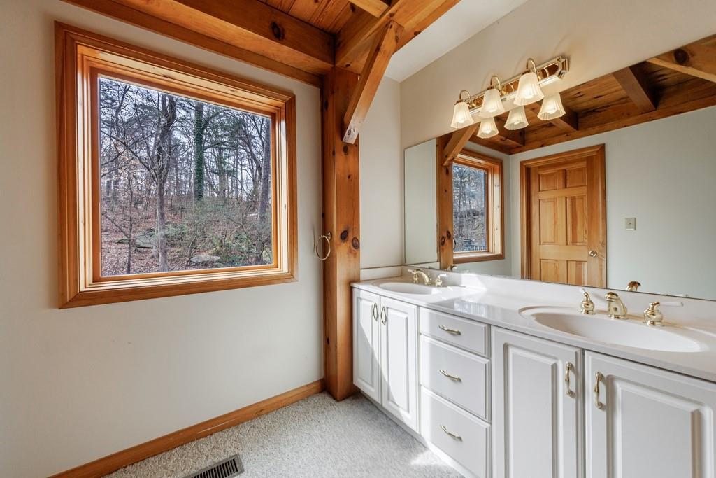 4334 Orchard Valley Drive SE