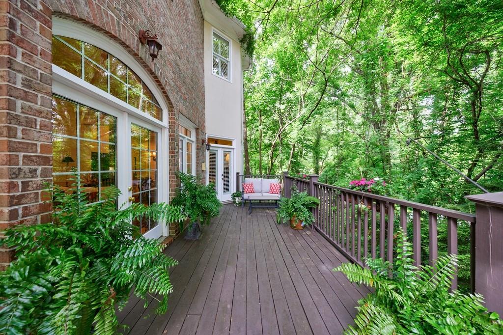 4470 Crestwicke Pointe NE