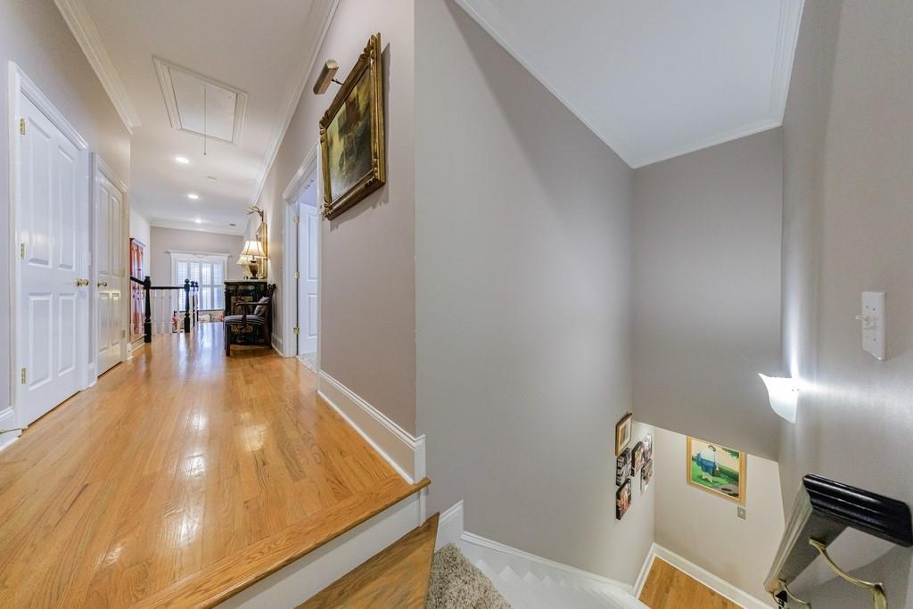 4470 Crestwicke Pointe NE