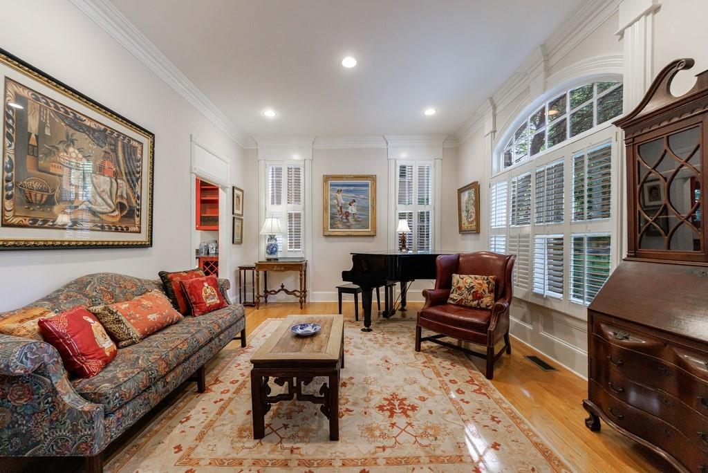 4470 Crestwicke Pointe NE