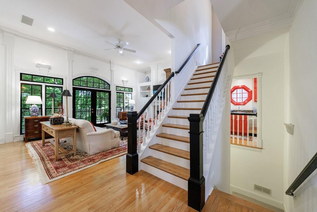 4470 Crestwicke Pointe NE