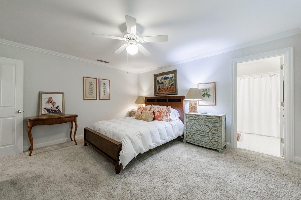 4470 Crestwicke Pointe NE