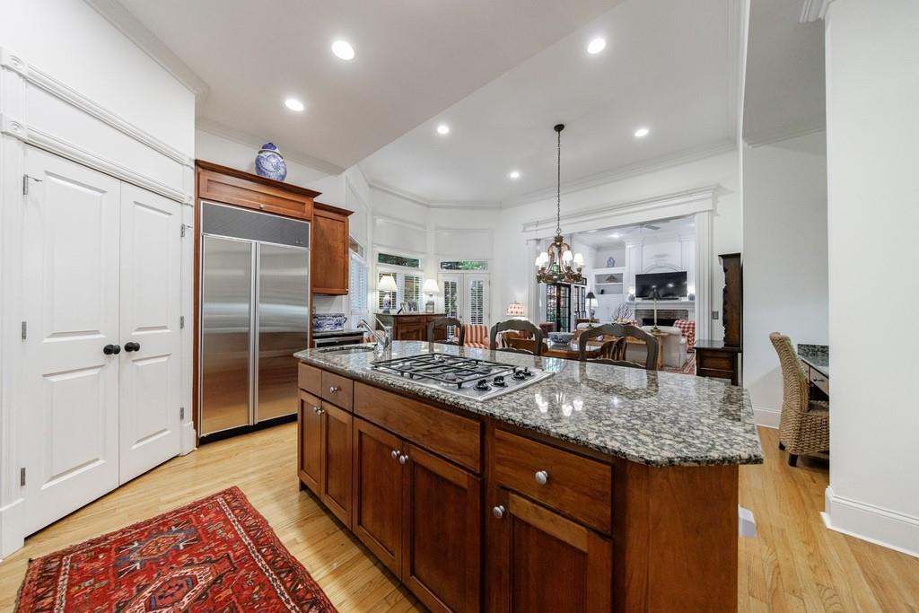 4470 Crestwicke Pointe NE