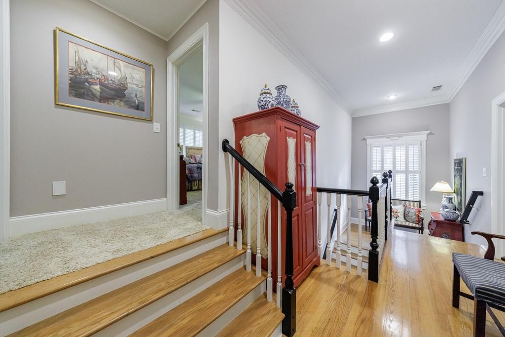 4470 Crestwicke Pointe NE