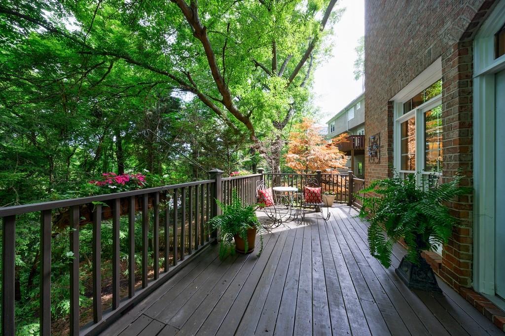 4470 Crestwicke Pointe NE