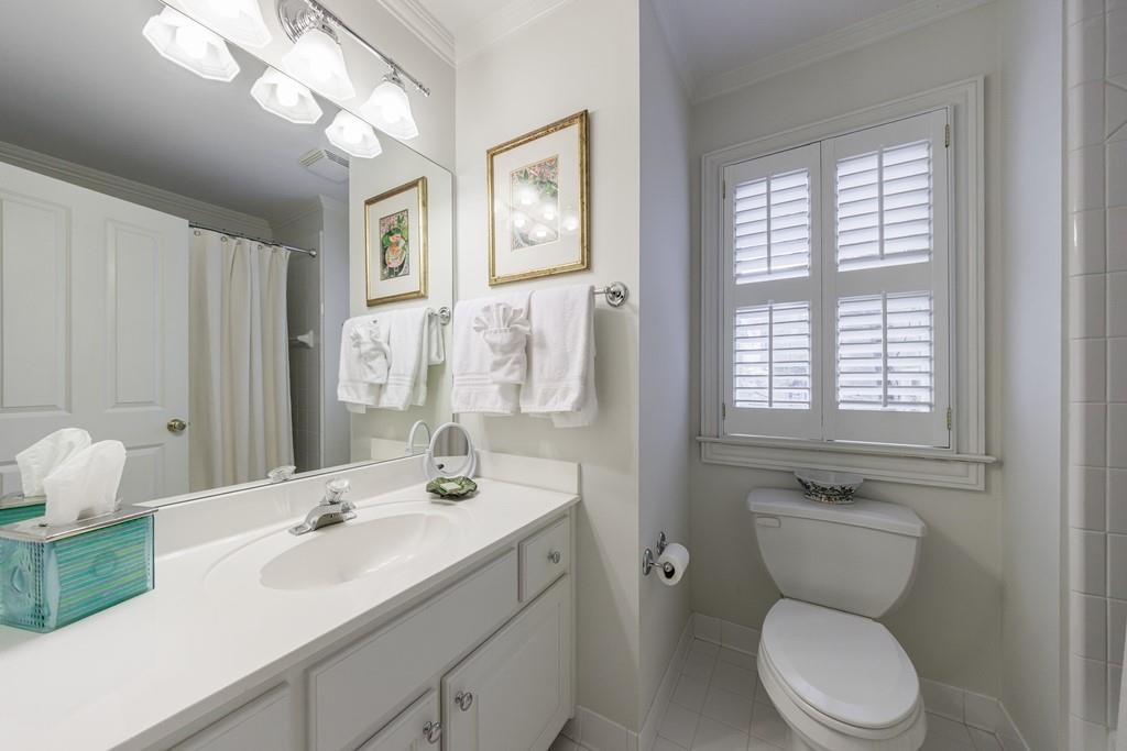 4470 Crestwicke Pointe NE