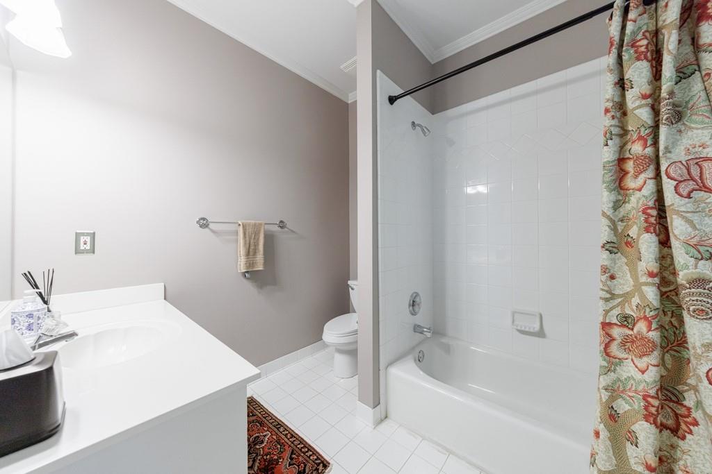 4470 Crestwicke Pointe NE