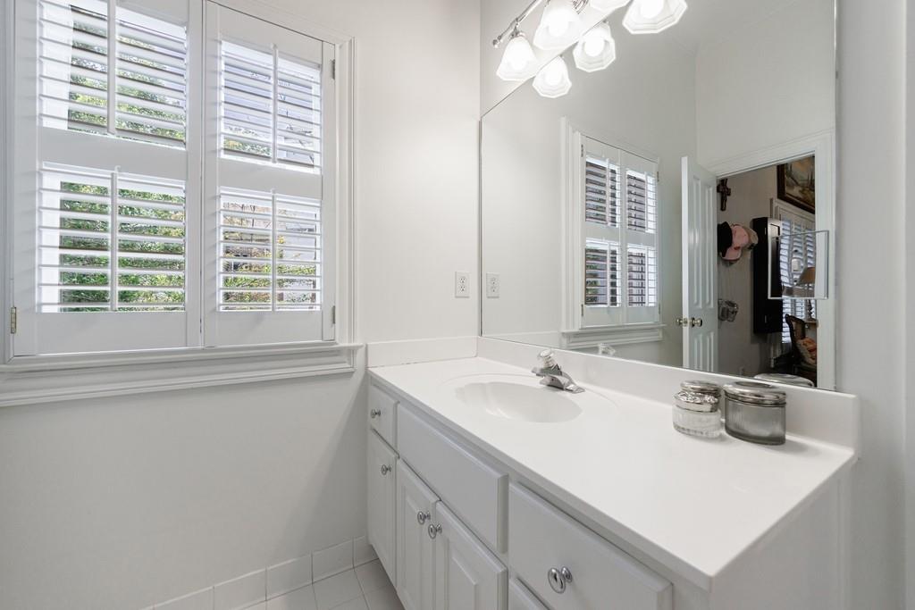 4470 Crestwicke Pointe NE