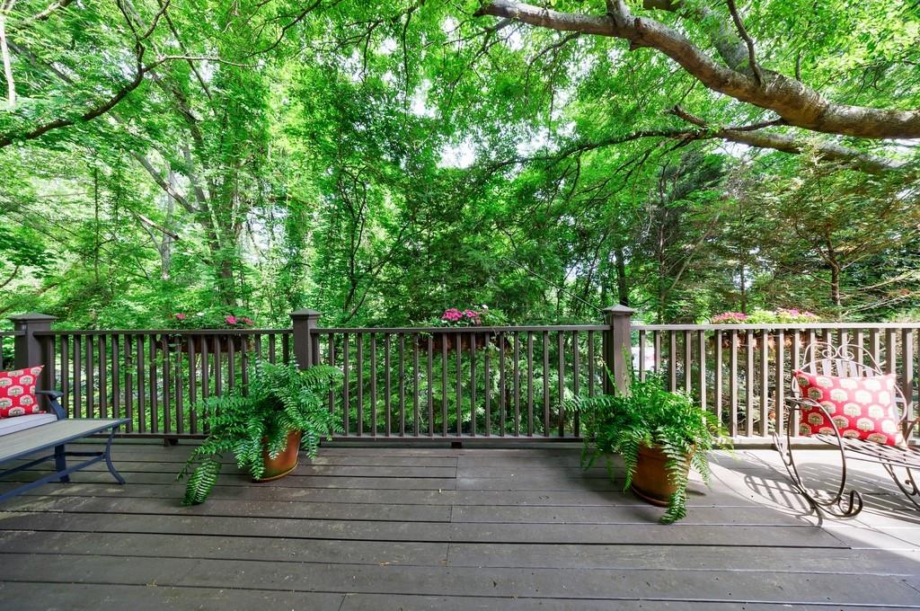 4470 Crestwicke Pointe NE