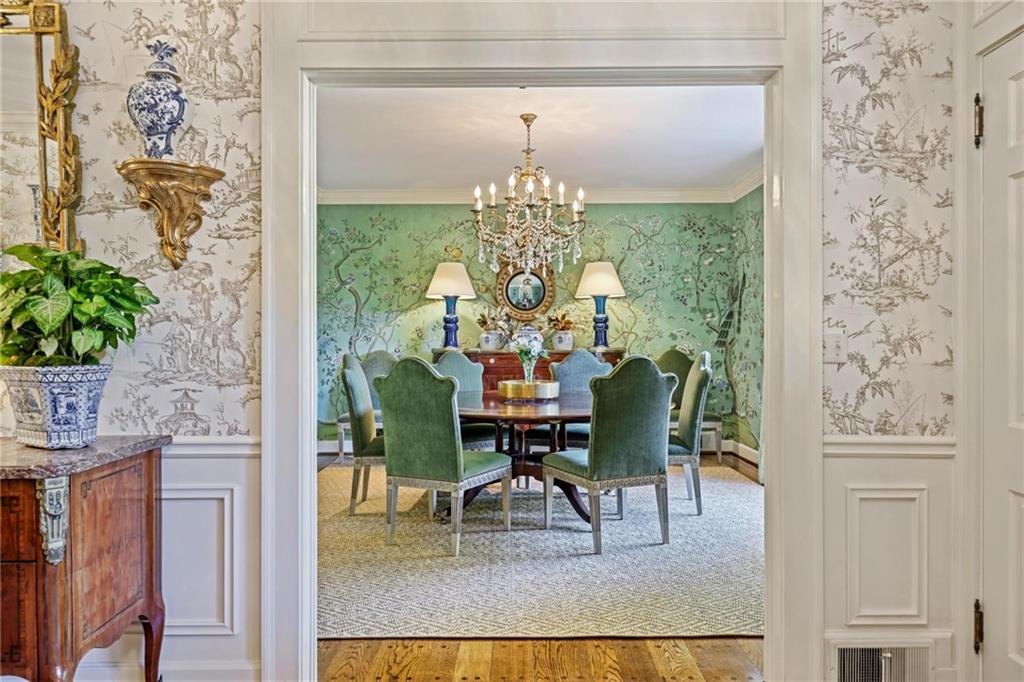 288 Peachtree Battle Avenue NW