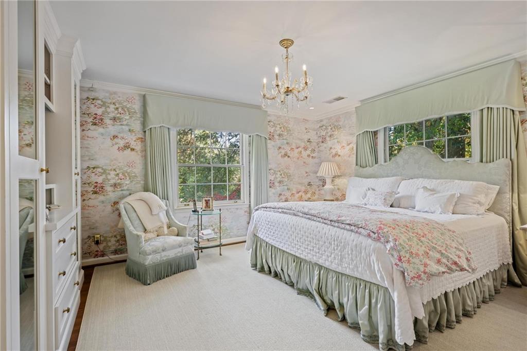 288 Peachtree Battle Avenue NW