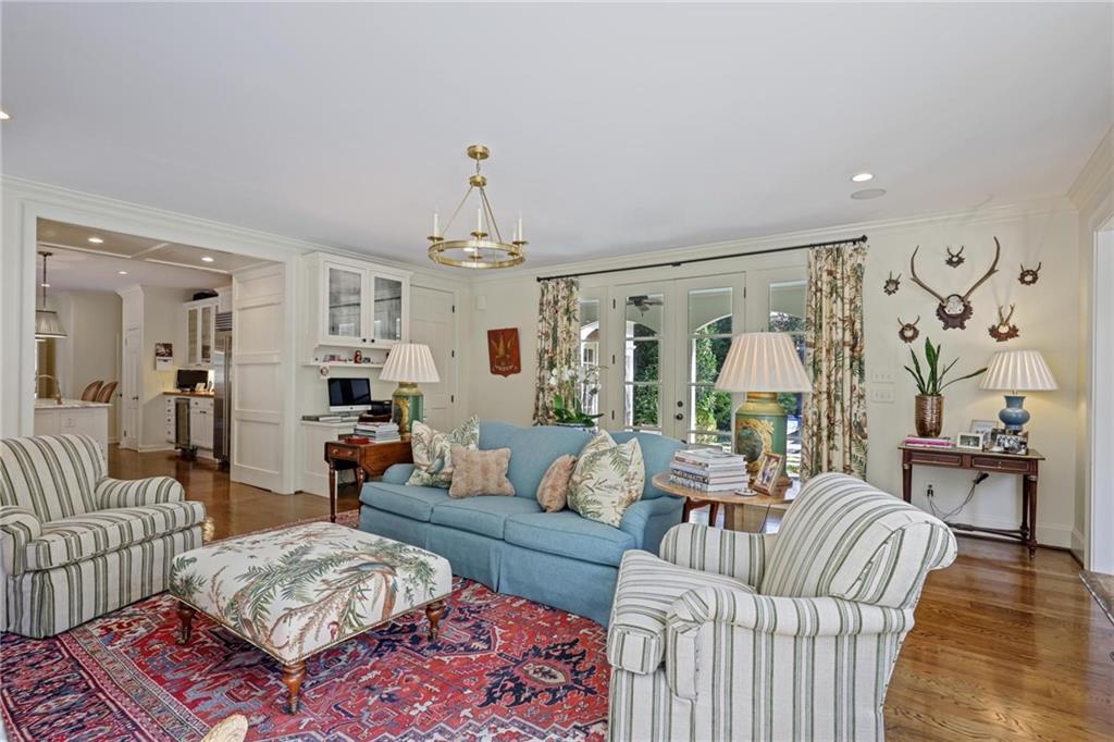 288 Peachtree Battle Avenue NW