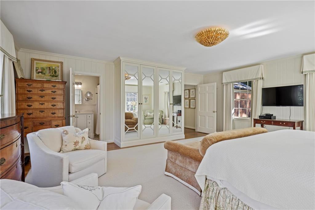 288 Peachtree Battle Avenue NW