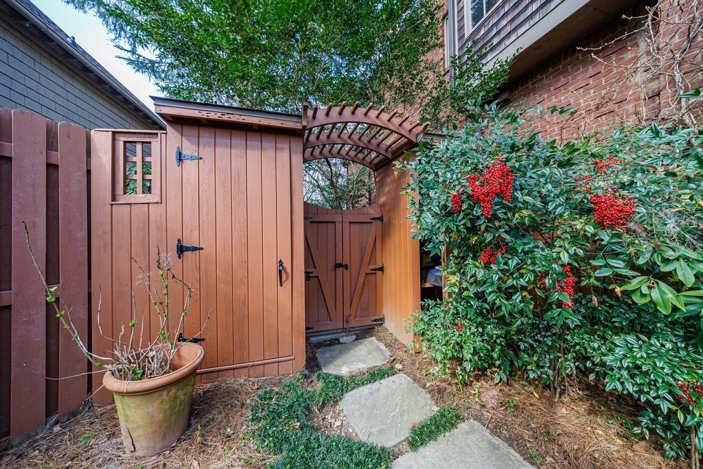 3295 Stillhouse Road SE