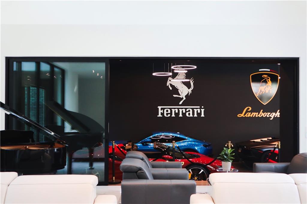 380 W Wesley Road NW