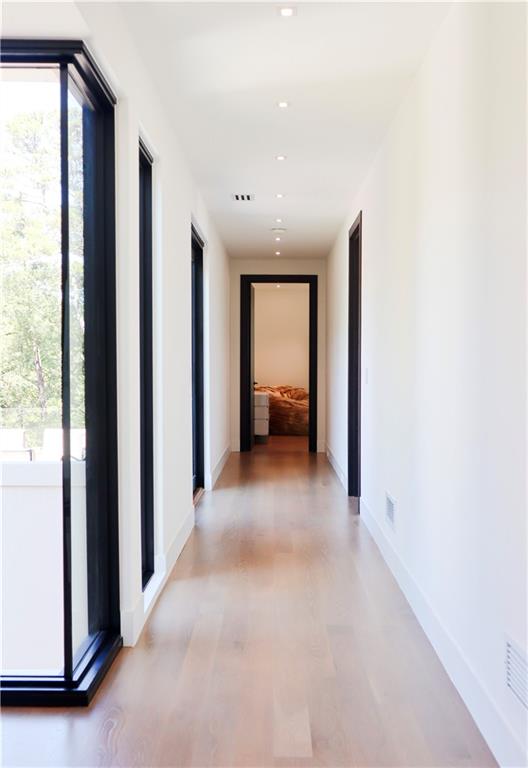 380 W Wesley Road NW