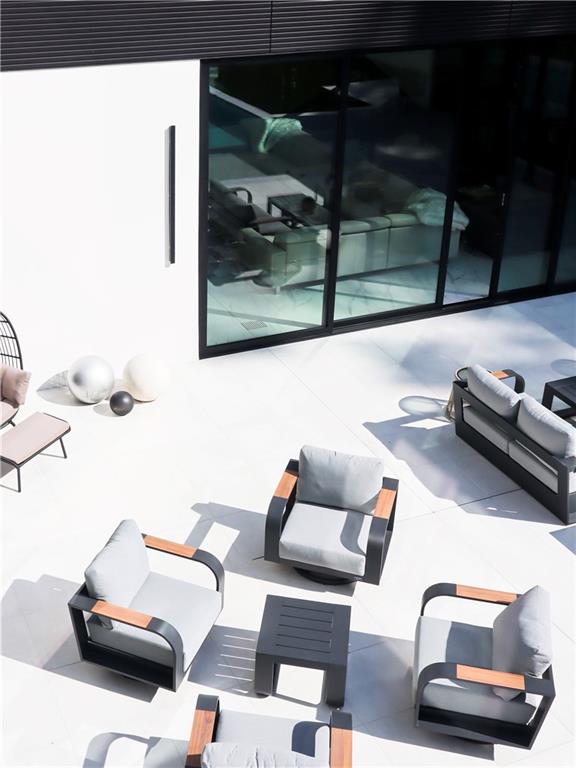 380 W Wesley Road NW