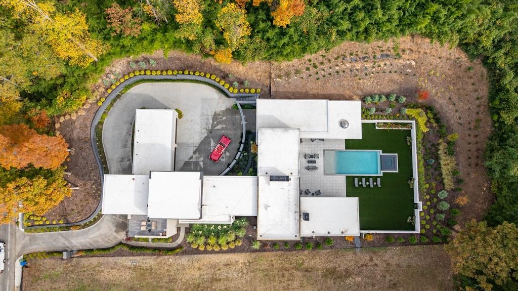 380 W Wesley Road NW