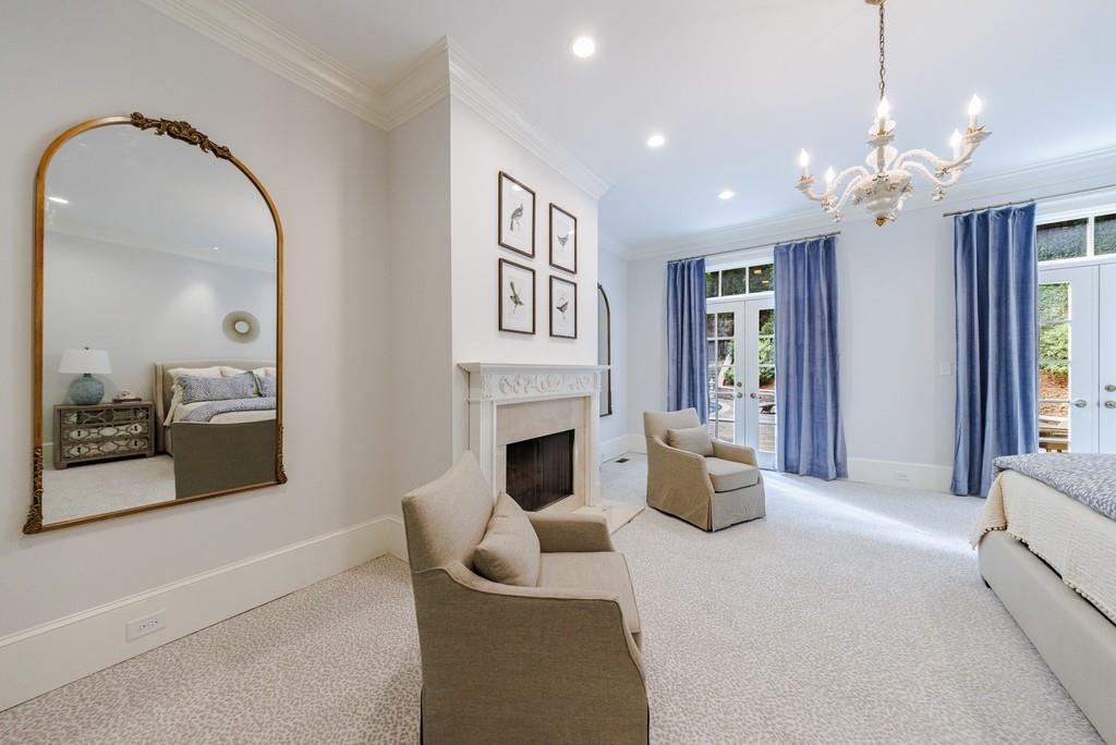 25 Asheworth Court NW