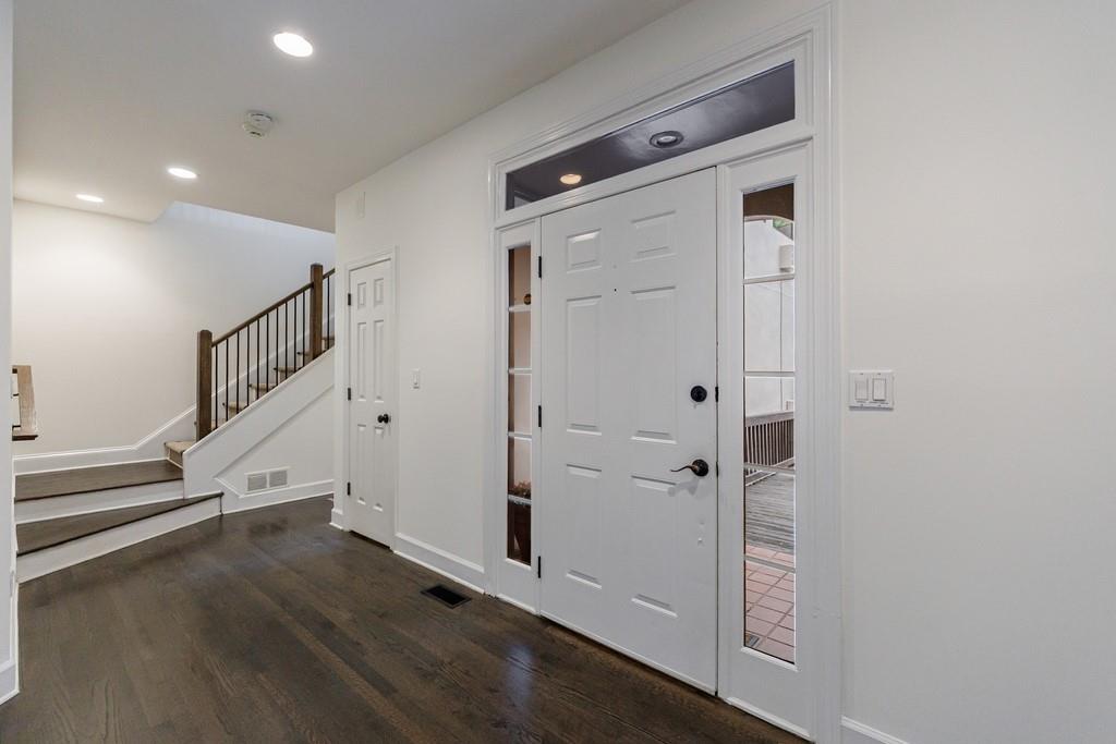 3491 Roswell Road NE