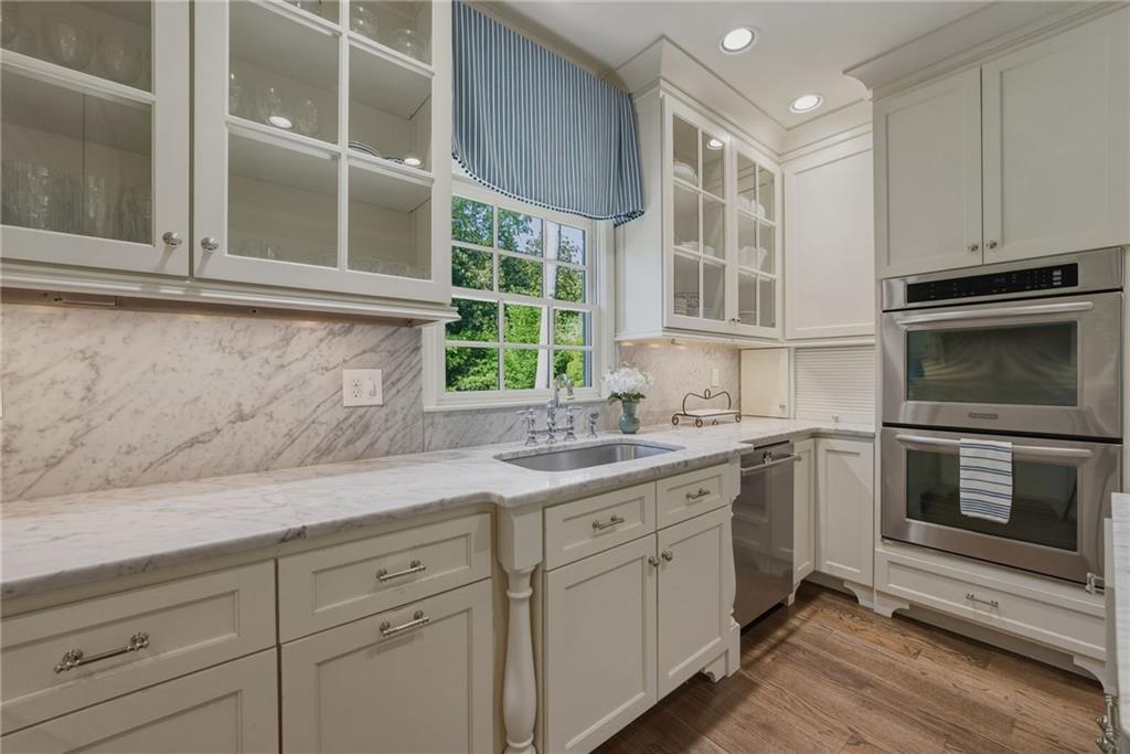 3395 W Paces Ferry Court NW