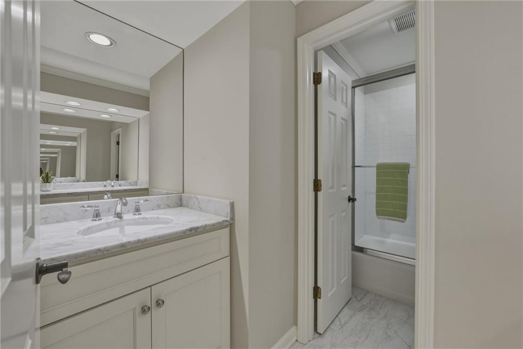 3395 W Paces Ferry Court NW