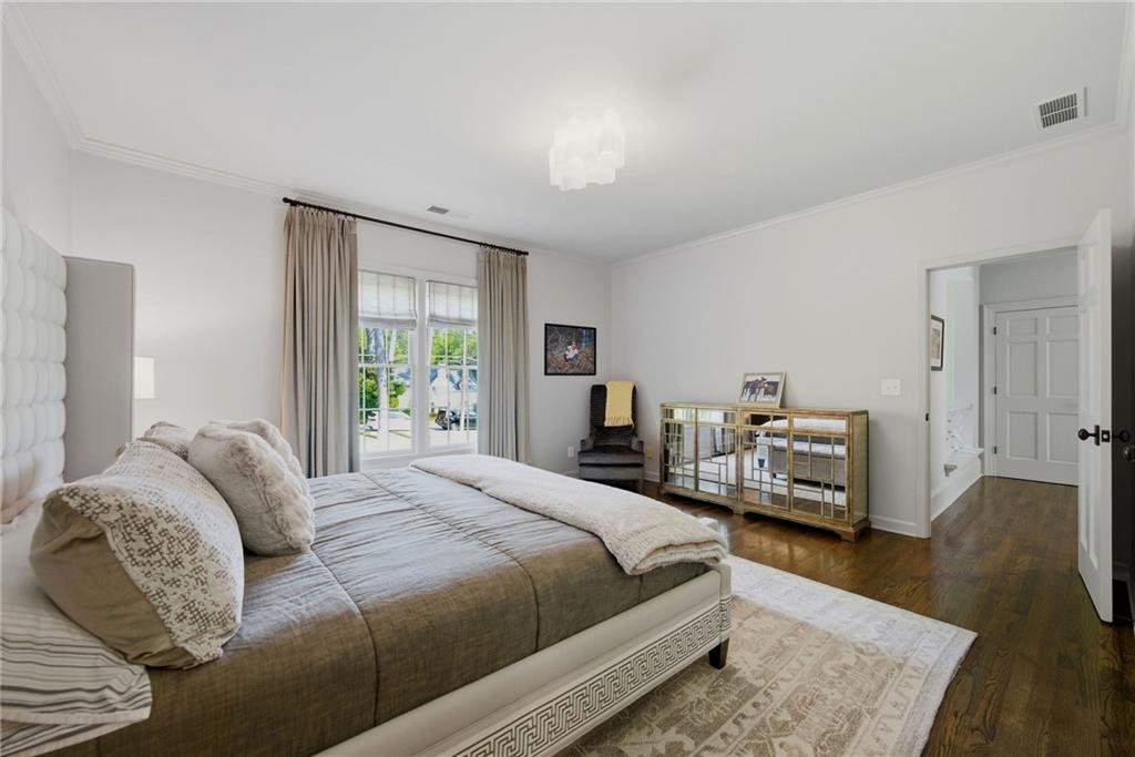 2820 Normandy Drive NW