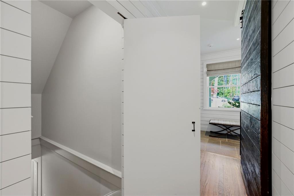 2820 Normandy Drive NW