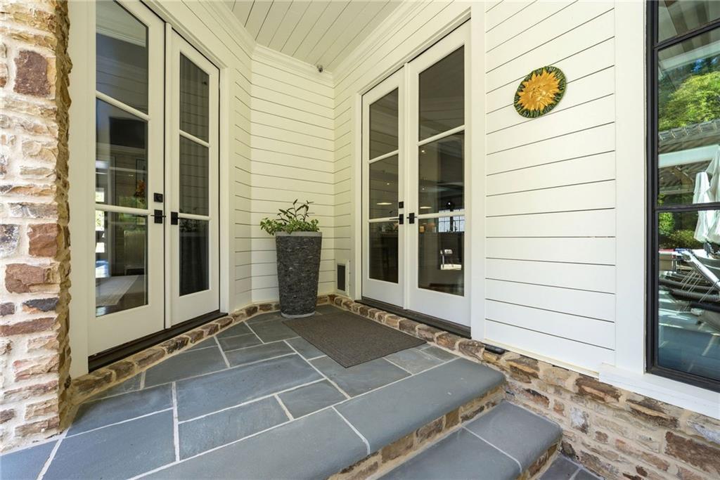 2820 Normandy Drive NW