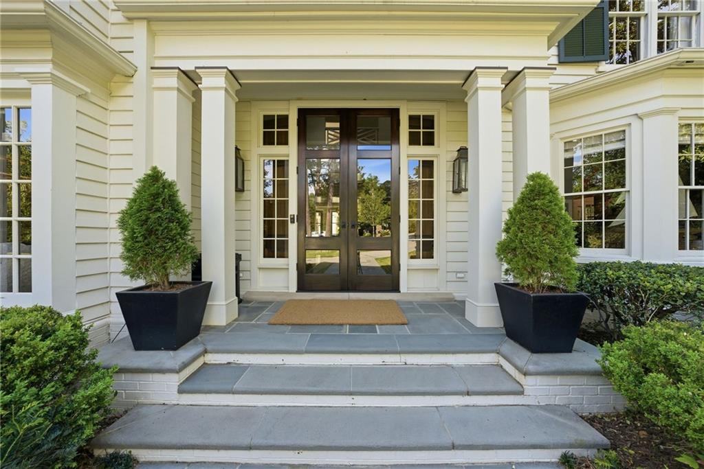 2820 Normandy Drive NW