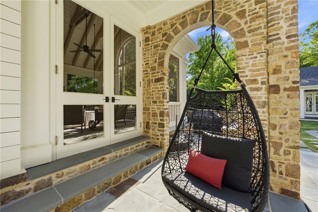 2820 Normandy Drive NW