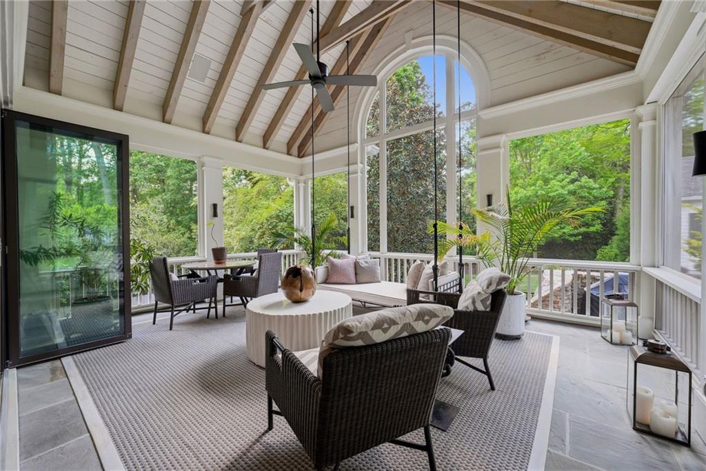 2820 Normandy Drive NW