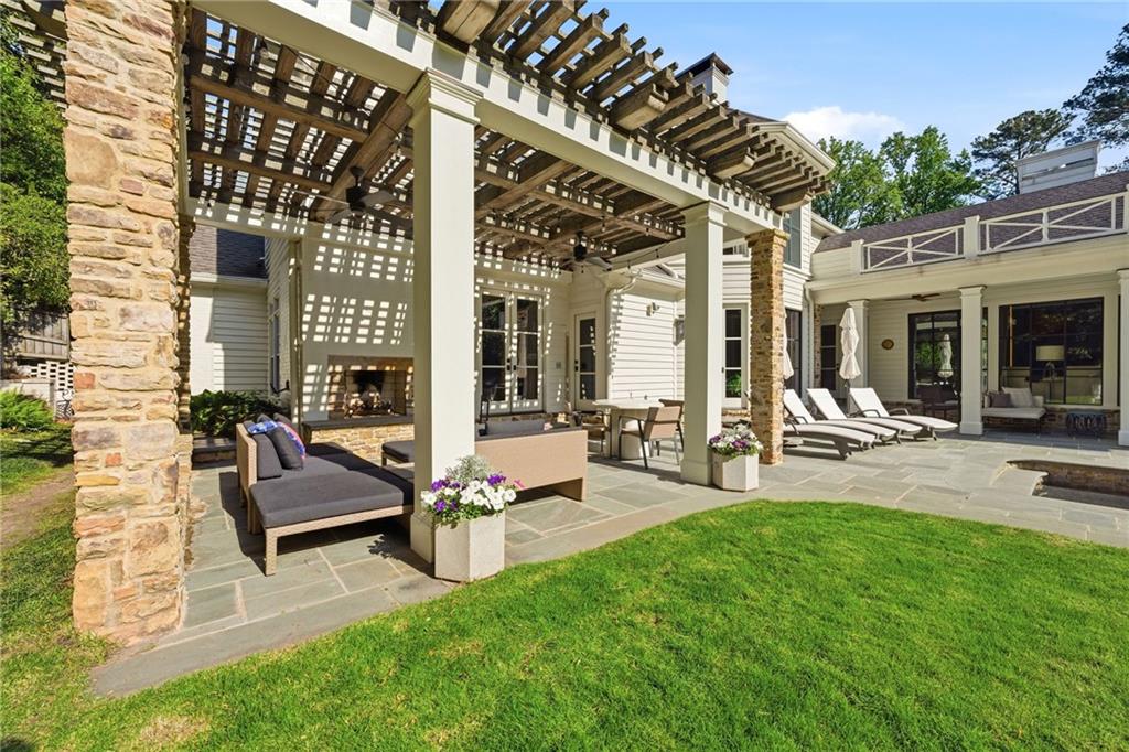 2820 Normandy Drive NW