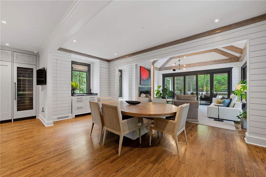 2820 Normandy Drive NW