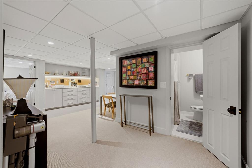 2820 Normandy Drive NW