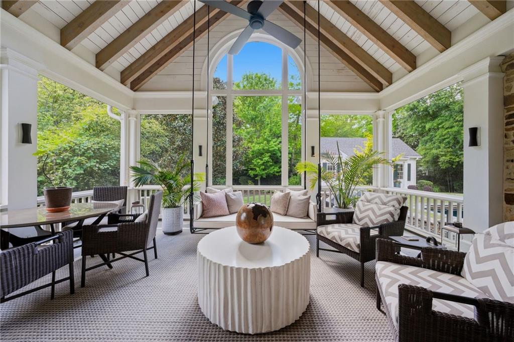 2820 Normandy Drive NW