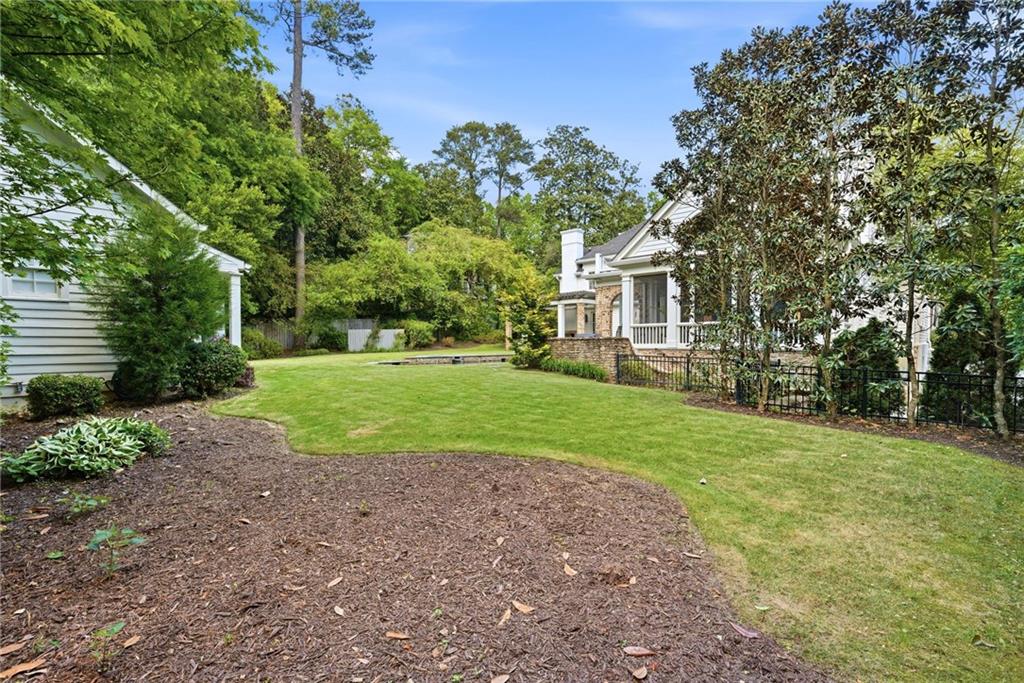 2820 Normandy Drive NW