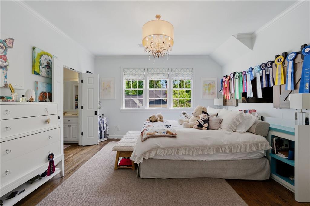 2820 Normandy Drive NW