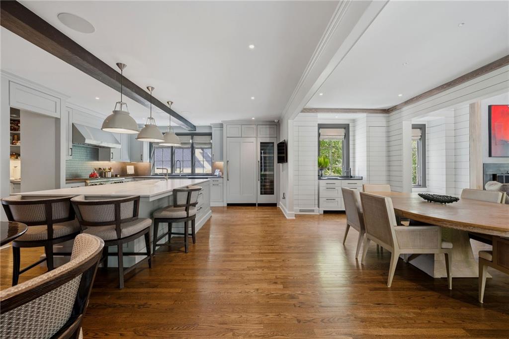 2820 Normandy Drive NW