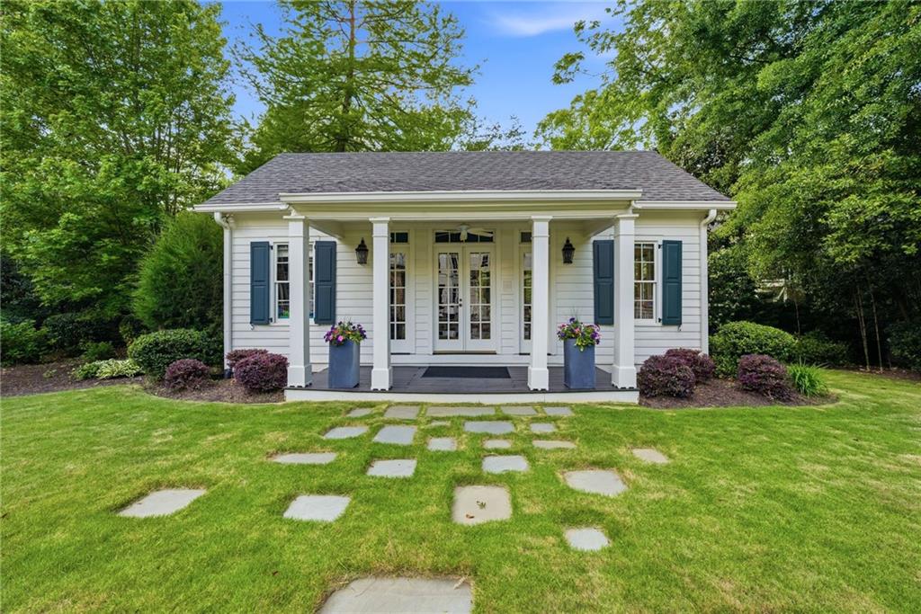 2820 Normandy Drive NW